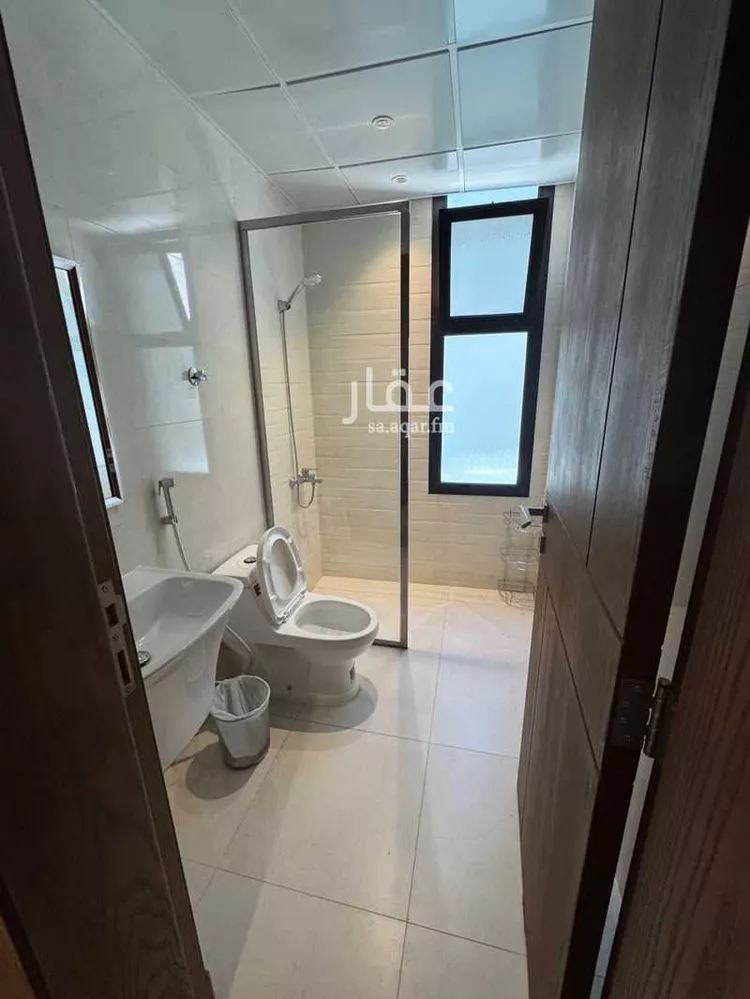 شقة للإيجار في شارع ربيعة بن عبدالله بن الهدير, حي العارض, مدينة الرياض, منطقة الرياض صورة 3