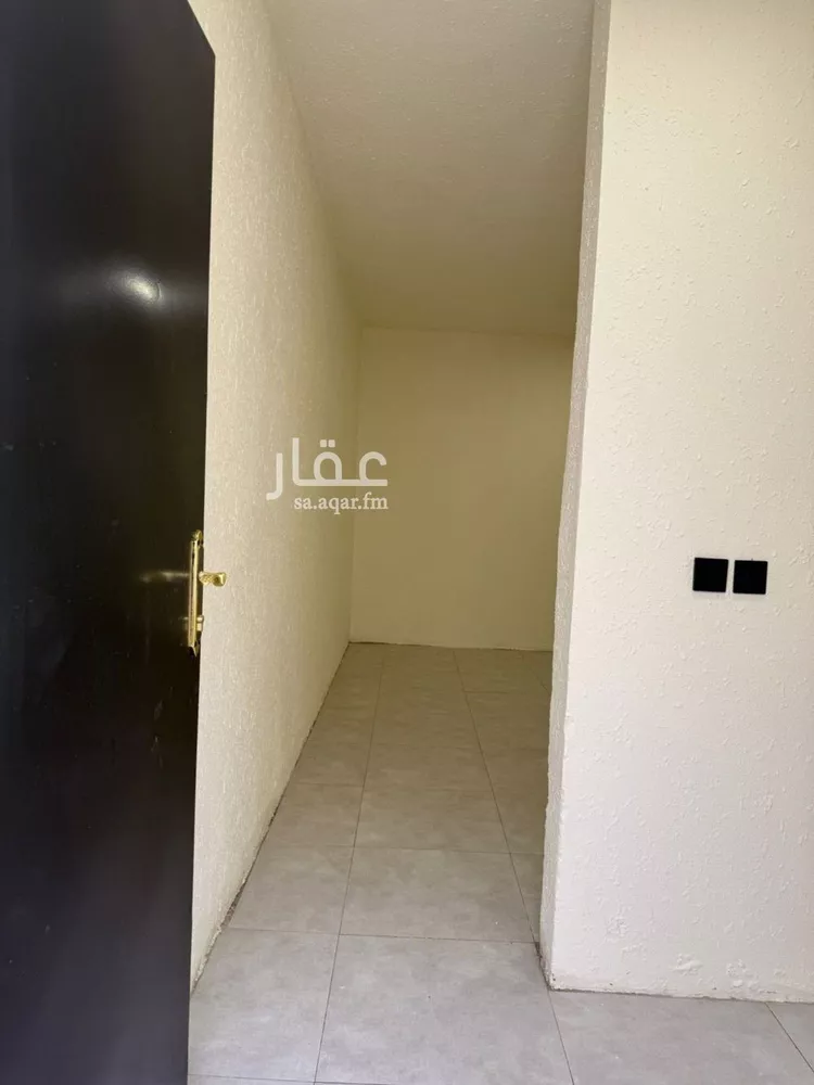 عمارة للإيجار في شارع ال الشاعر, حي الرمال, مدينة الرياض, منطقة الرياض صورة 3