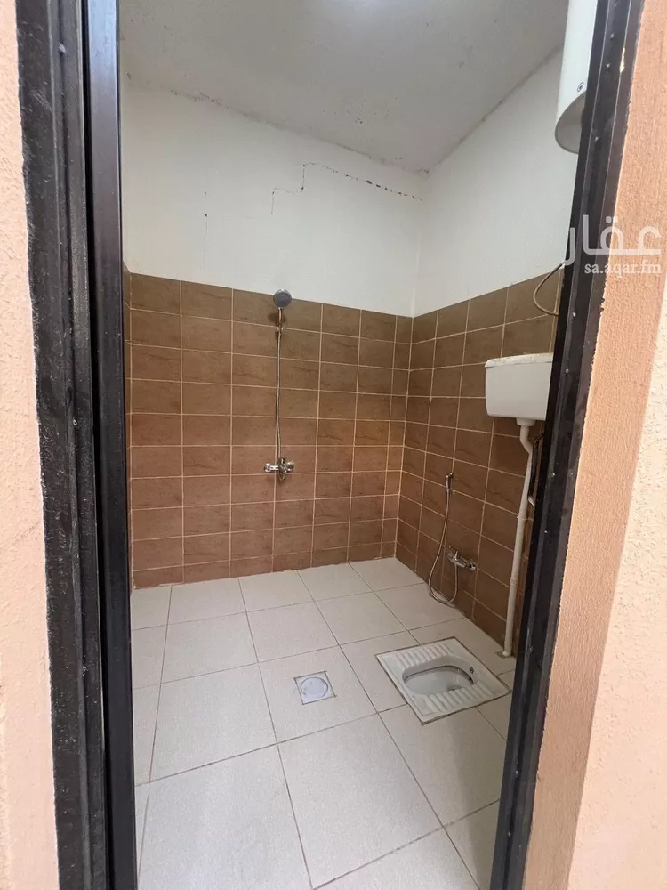 غرفة للإيجار في شارع عبدالملك بن عمر بن عبدالعزيز, حي الرمال, مدينة الرياض, منطقة الرياض