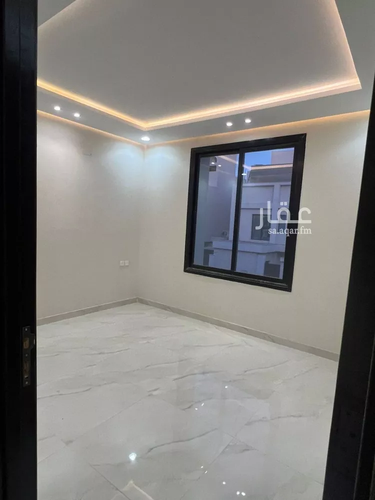 فيلا للبيع في شارع عمرو الشيباني, حي الرمال, مدينة الرياض, منطقة الرياض 6