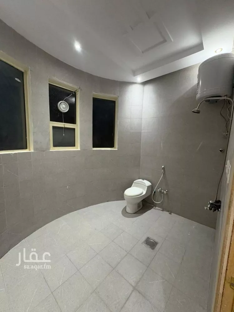 شقة للإيجار في شارع رقم 131, حي الندوة, مدينة الرياض, منطقة الرياض صورة 2