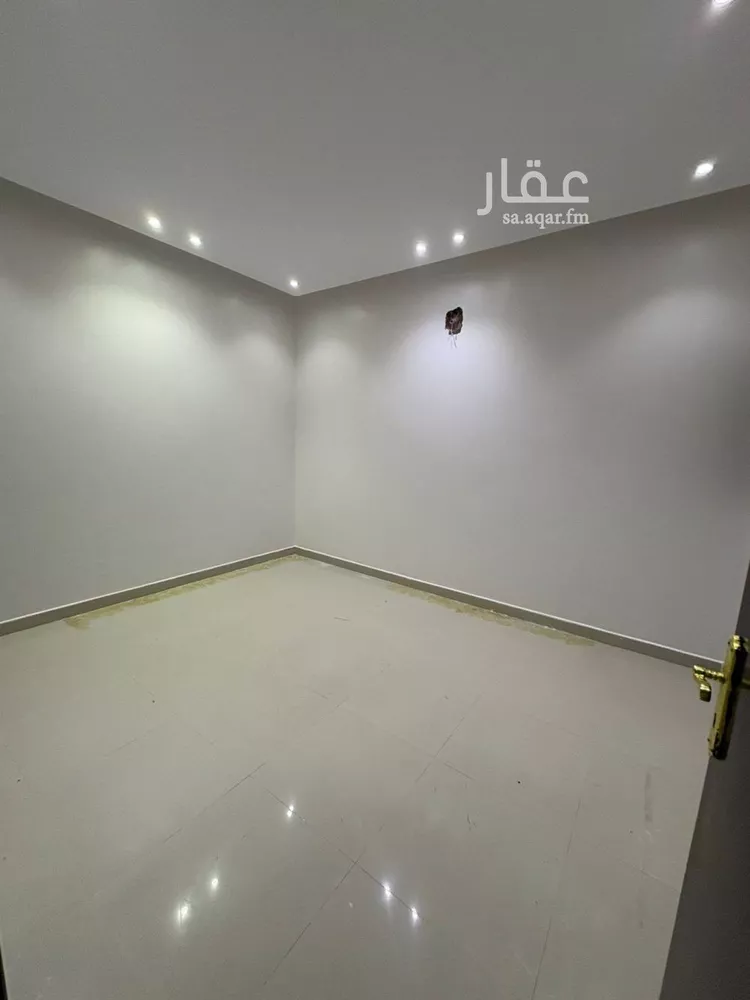شقة للإيجار في شارع شارع 31, حي الندوة, مدينة الرياض, منطقة الرياض