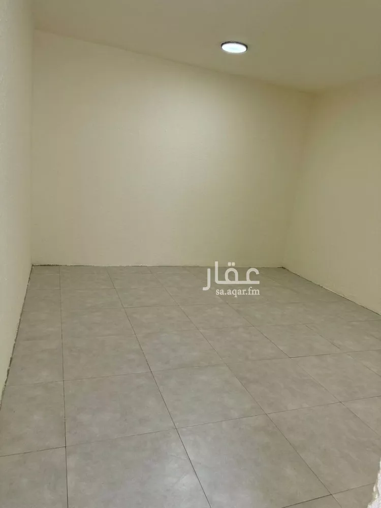 عمارة للإيجار في شارع ال الشاعر, حي الرمال, مدينة الرياض, منطقة الرياض صورة 2