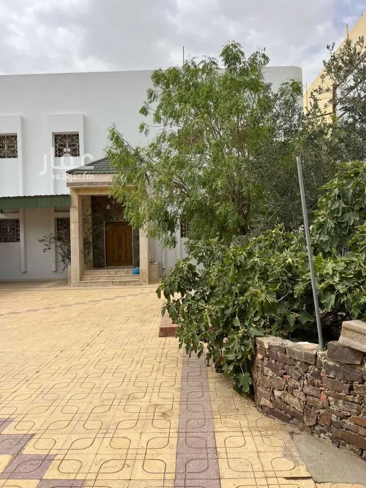 عمارة للبيع في شارع جلاس ابن السليط اليربوعي ، حي سكن المدينة العسكرية ، خميس مشيط ، خميس مشيط