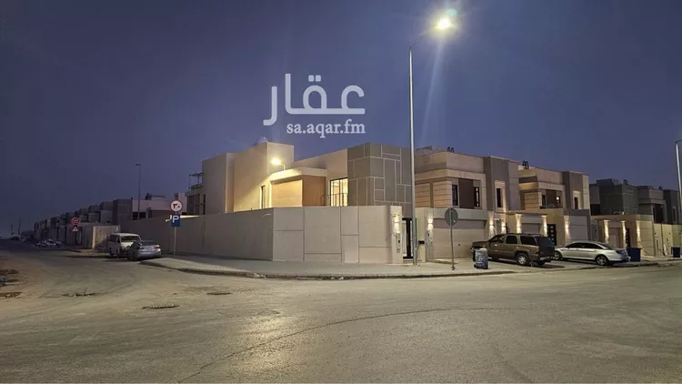 فيلا للإيجار في شارع الركاب, حي الجنادرية, مدينة الرياض, منطقة الرياض صورة 2