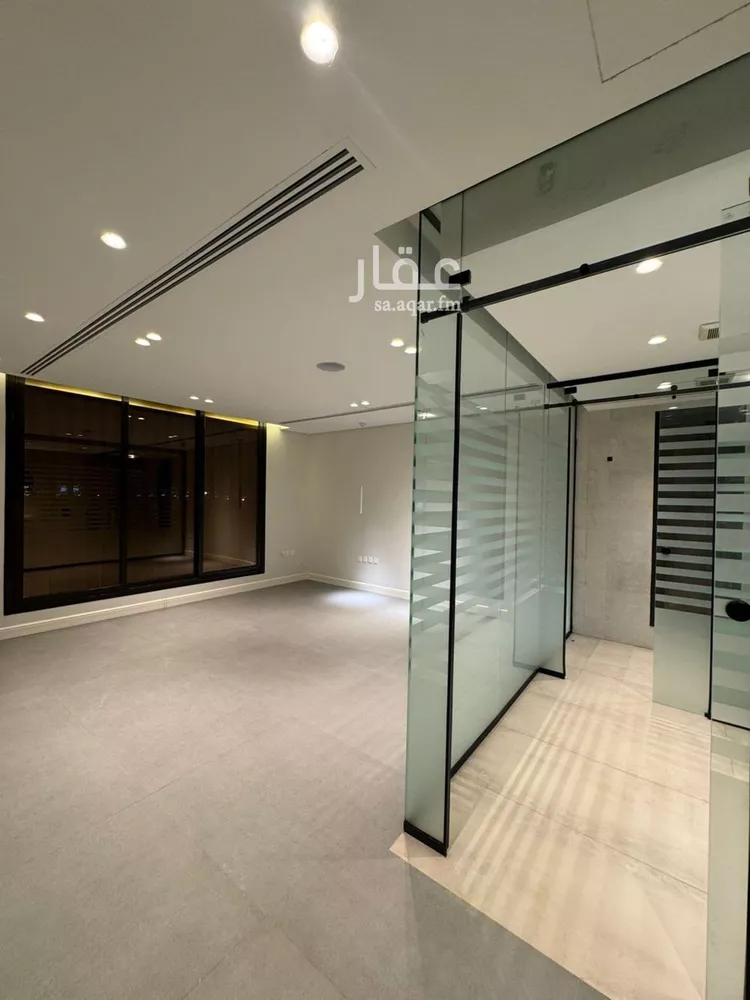 فيلا للبيع في شارع تاج الدين الكندي, حي العارض, مدينة الرياض, منطقة الرياض صورة 4