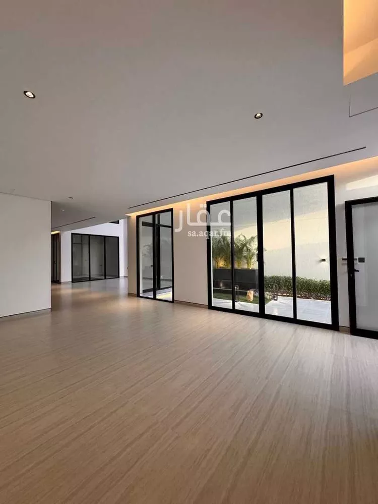 فيلا للبيع في شارع مساعد بن أحمد السديري, حي العارض, مدينة الرياض, منطقة الرياض صورة 4