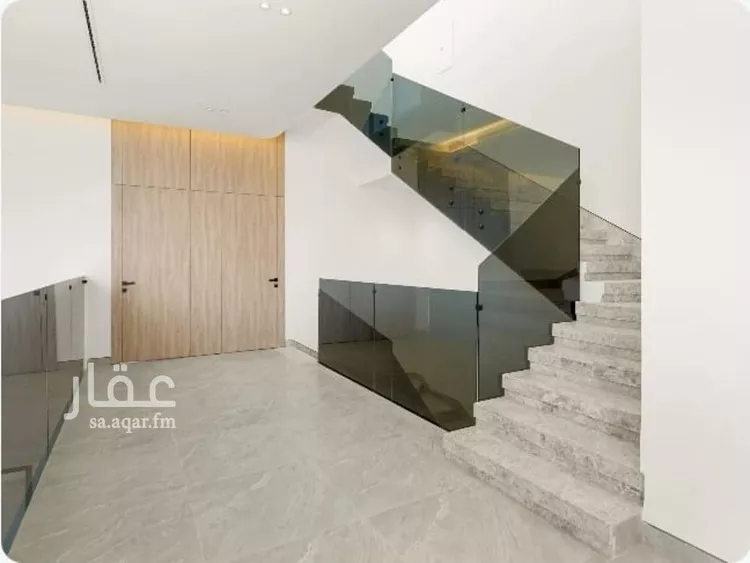 فيلا للبيع في شارع عبدالله النجدي, حي العارض, مدينة الرياض, منطقة الرياض صورة 2