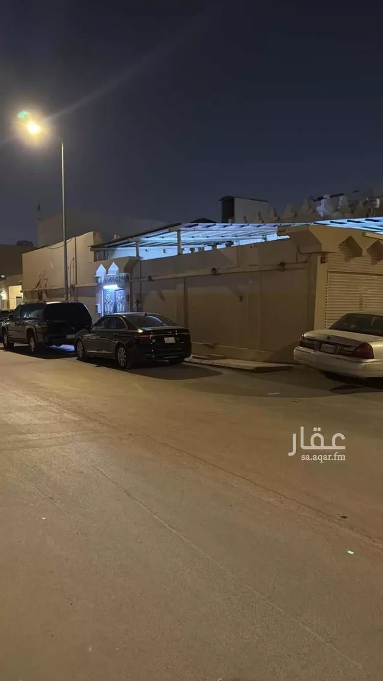 فيلا للبيع في شارع أحمد الصواف, حي المرسلات, مدينة الرياض, منطقة الرياض