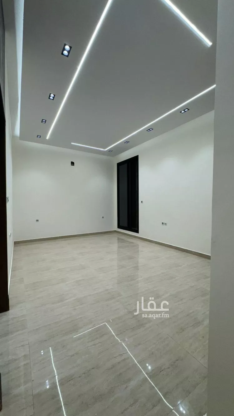 فيلا للبيع في شارع فؤاد محمد عمر توفيق, حي المهدية, مدينة الرياض, منطقة الرياض صورة 3