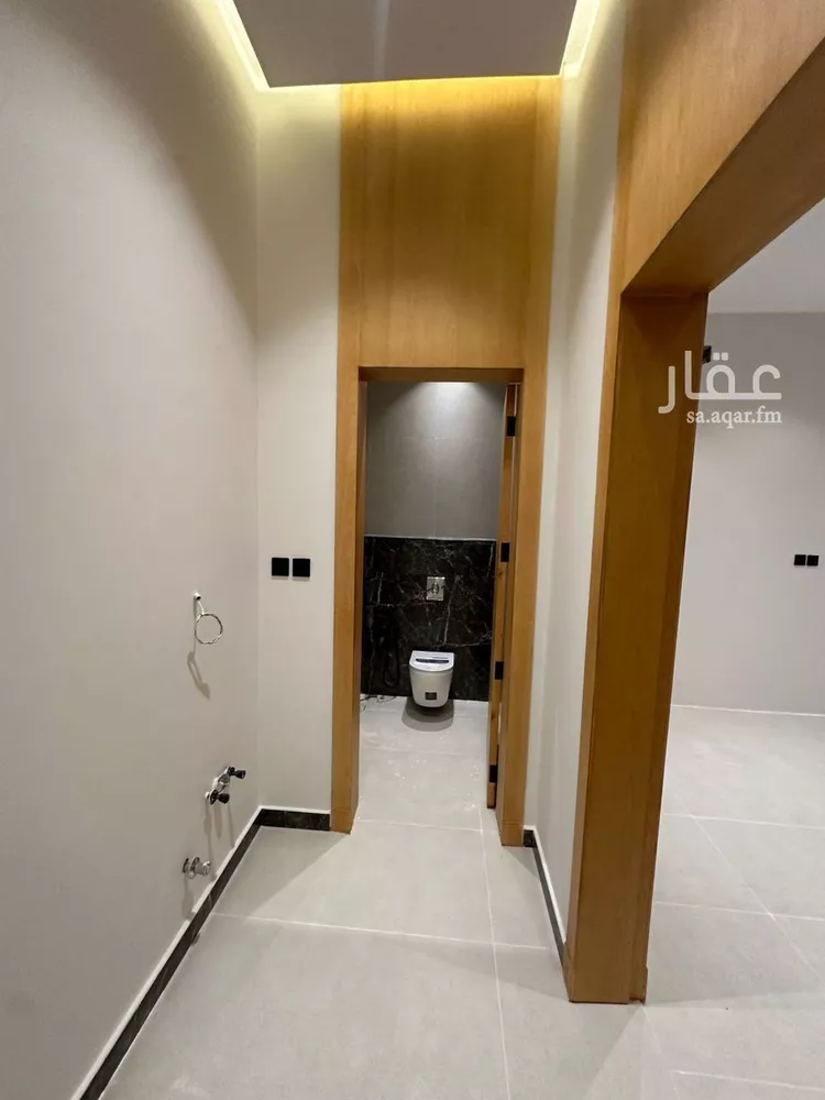 فيلا للبيع في شارع عابس بن الحصين, حي المهدية, مدينة الرياض, منطقة الرياض صورة 3