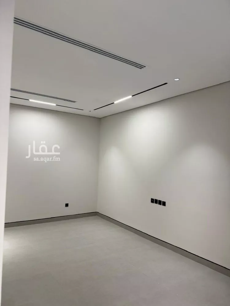 فيلا للبيع في شارع عابس بن الحصين, حي المهدية, مدينة الرياض, منطقة الرياض صورة 3