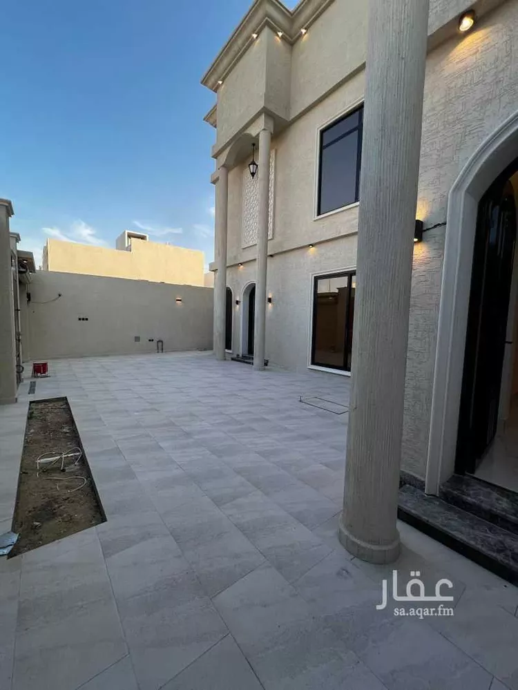 فيلا للبيع في شارع الندوة, حي العزيزية الأول, مدينة الاحساء, المنطقة الشرقية صورة 4