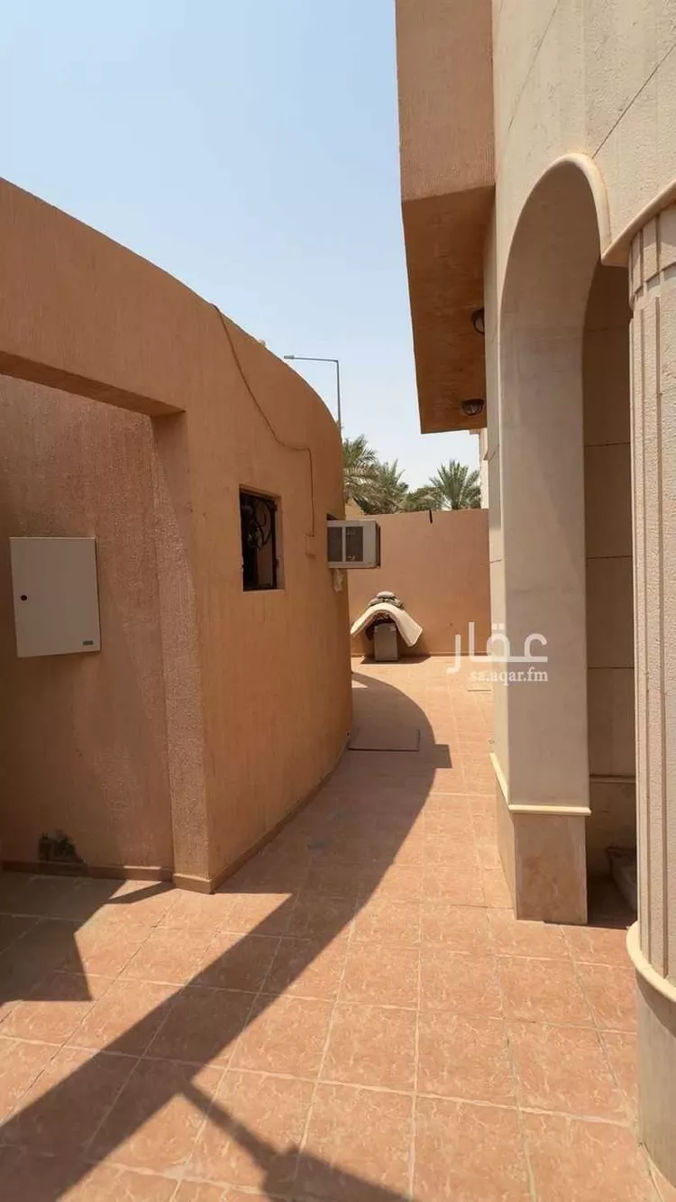 فيلا للبيع في شارع الشبارقة ، حي اشبيلية ، الرياض ، منطقة الرياض صورة 5