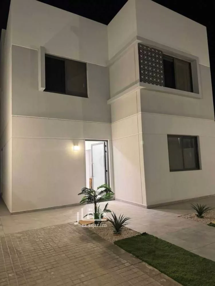 فيلا للإيجار في شارع الزلفي, حي الإسكان الشمالي, مدينة الدمام, المنطقة الشرقية