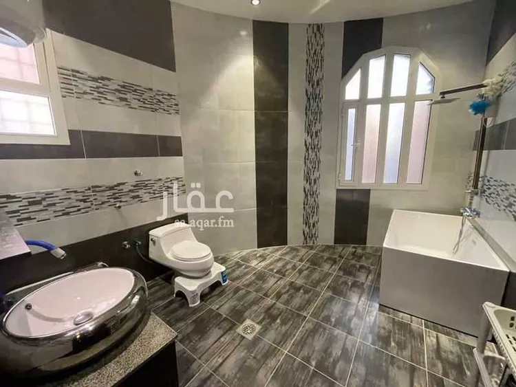 فيلا للبيع في شارع عواد, حي حطين, مدينة الرياض, منطقة الرياض 18
