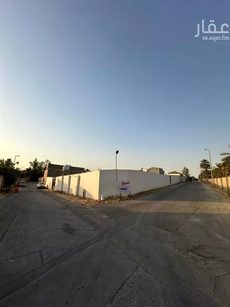 استراحة للبيع في شارع واسط 8, حي واسط, مدينة بريدة, منطقة القصيم