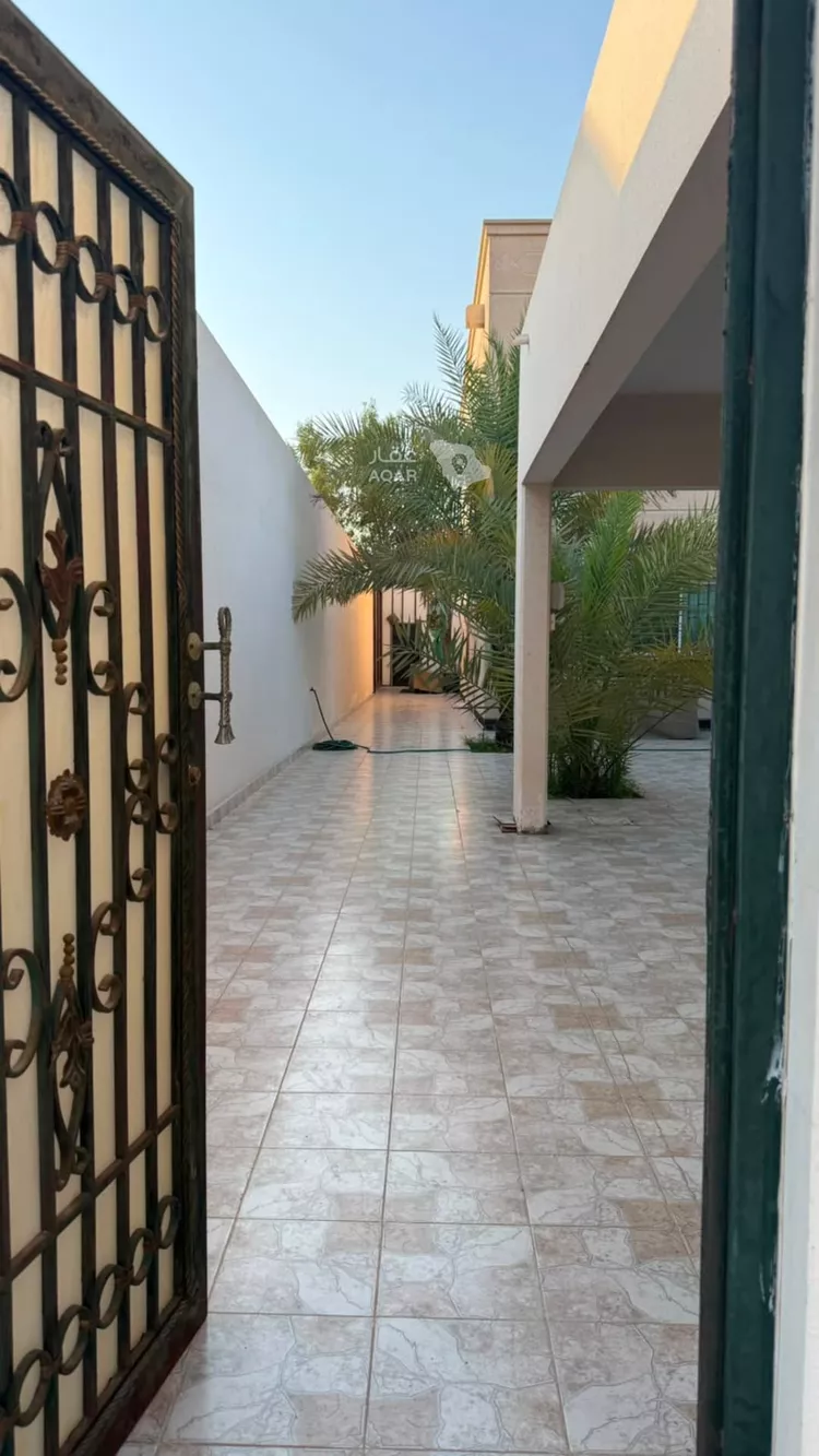 فيلا للبيع في شارع طريق العمران, مدينة مدينه الجبيل الصناعيه, المنطقة الشرقية صورة 3