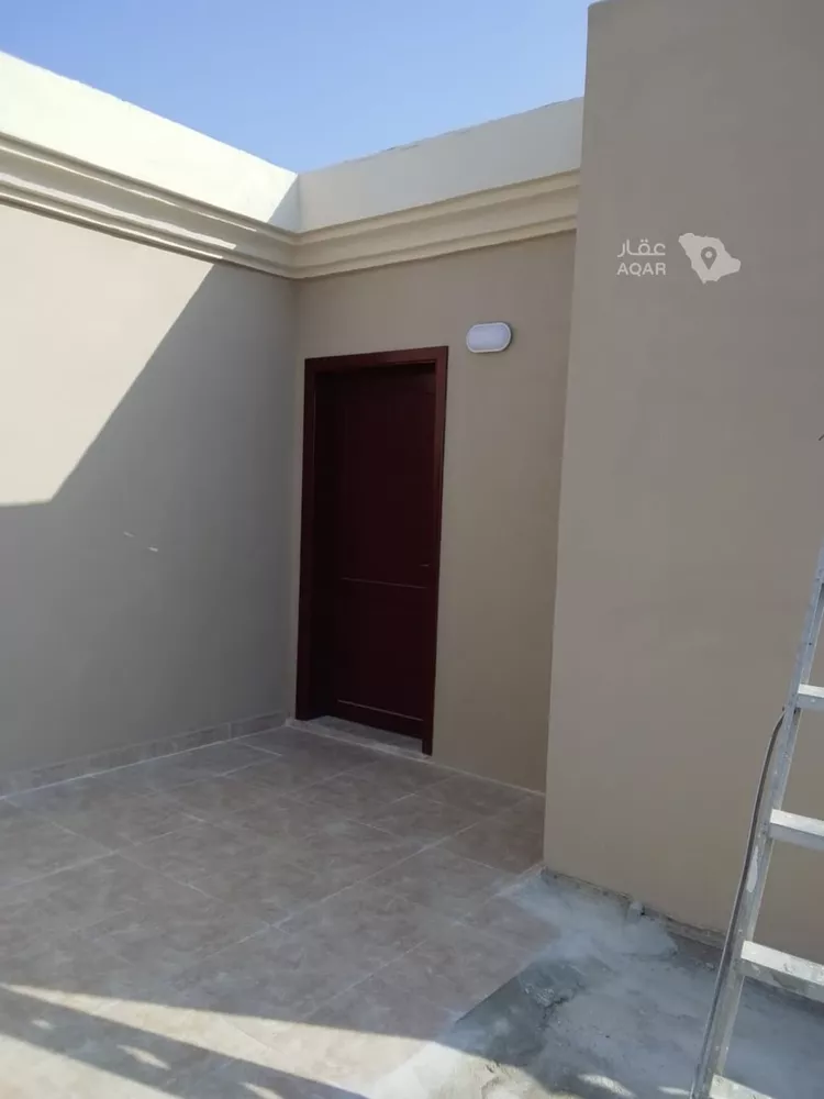 Building for Sale in Al Jubail West Mazara Subdivision 5