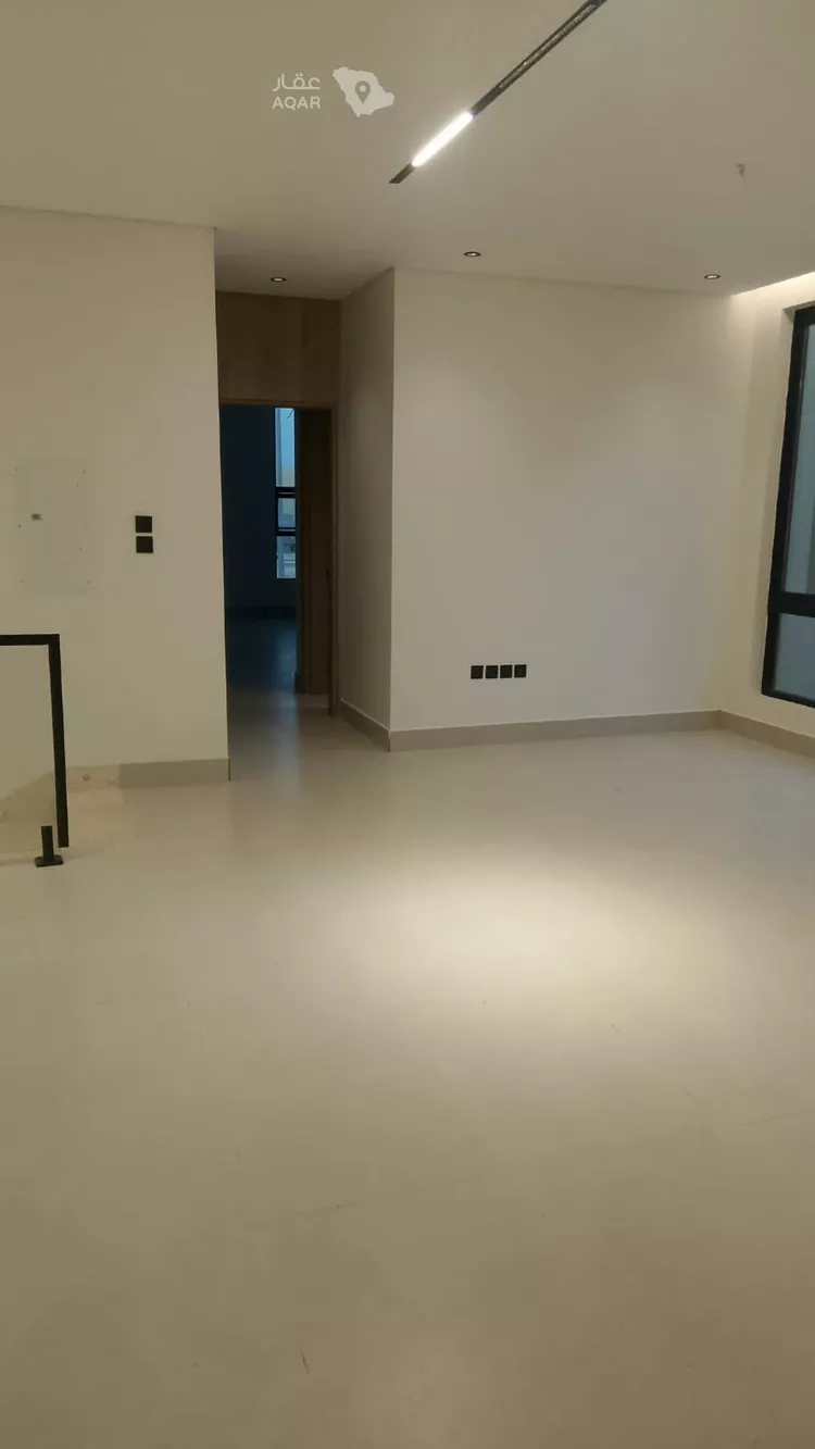 فيلا للبيع في شارع العزيزية 92, حي العزيزية, مدينة الجبيل, المنطقة الشرقية 3