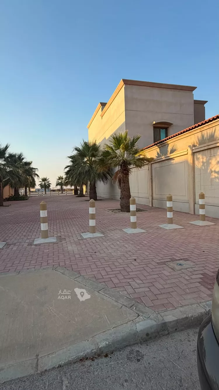 فيلا للبيع في شارع مدينة الجبيل الصناعية 1095, حي جلمودة, مدينة مدينه الجبيل الصناعيه, المنطقة الشرقية 5