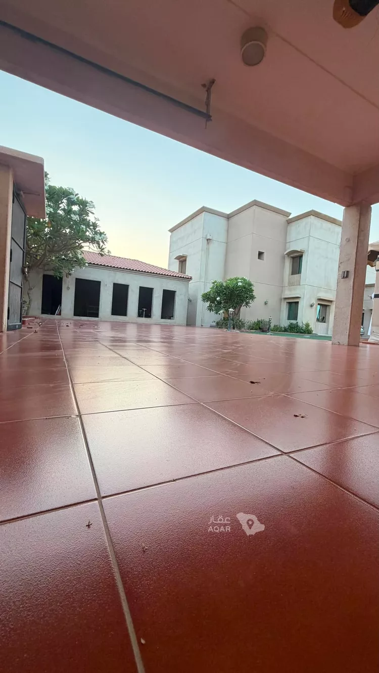 فيلا للبيع في شارع مدينة الجبيل الصناعية 1095, حي جلمودة, مدينة مدينه الجبيل الصناعيه, المنطقة الشرقية 6