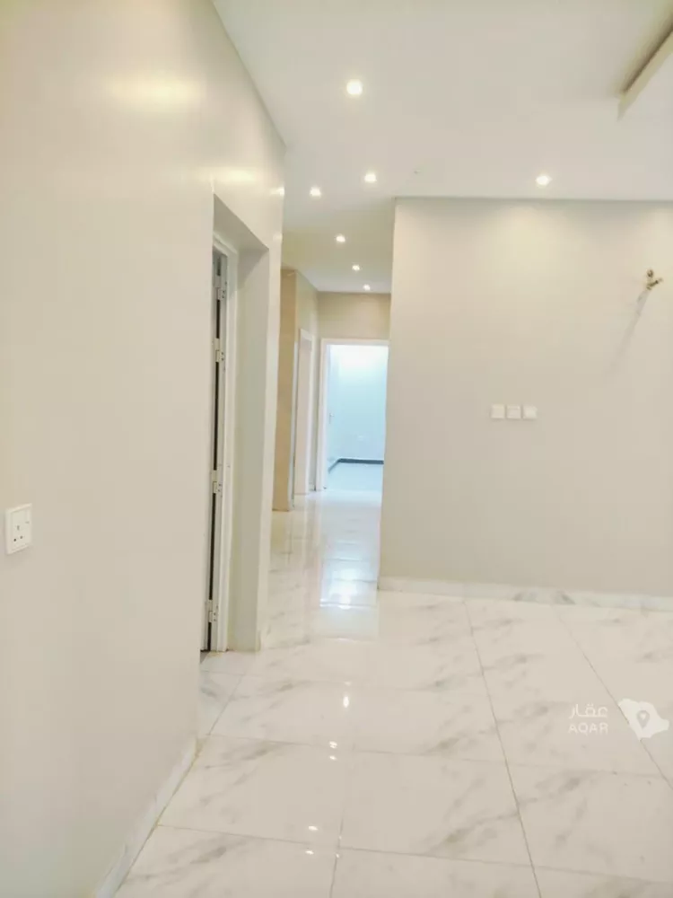 Floor for Sale in Al Jubail Tebah Subdivision