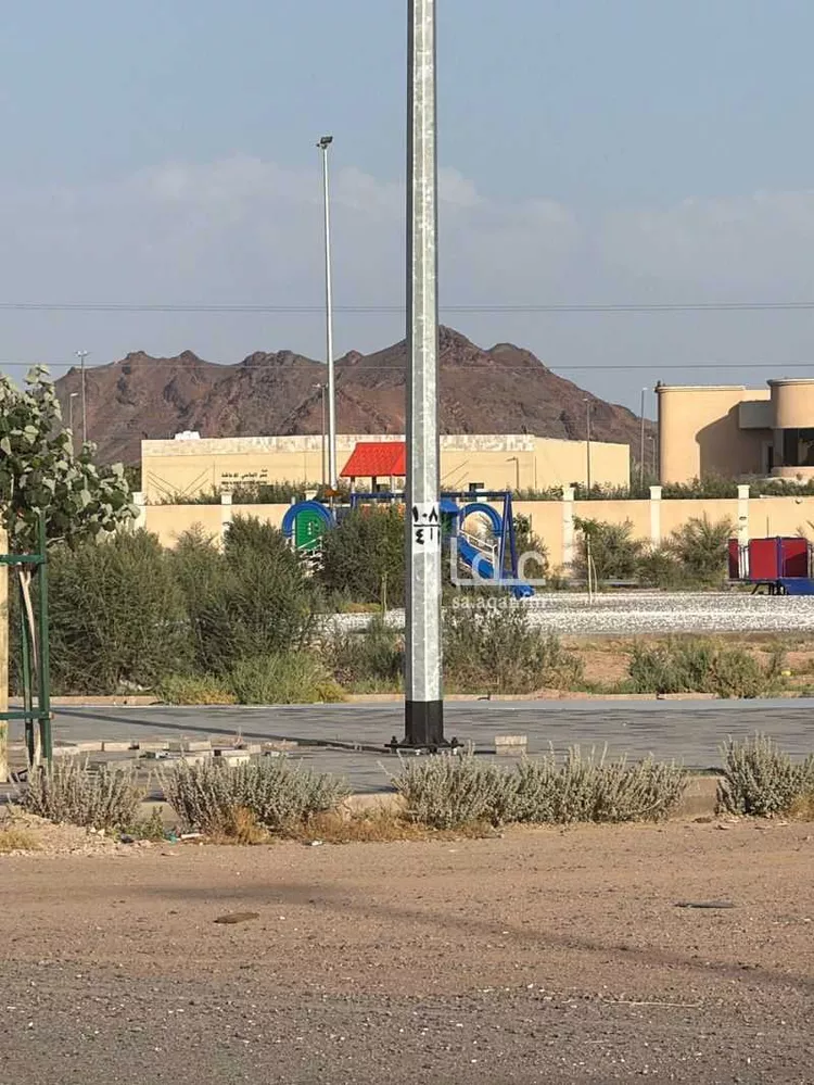 أرض للبيع في شارع عباد بن ابى صالح, حي الغابة, مدينة المدينة المنورة, منطقة المدينة المنورة صورة 4