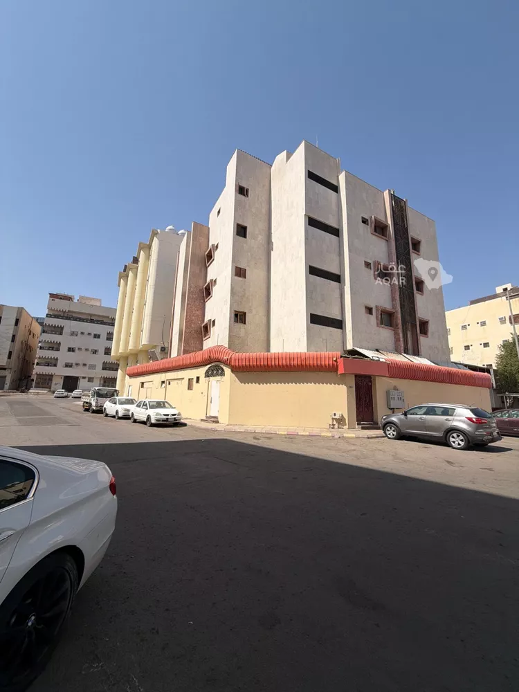 Building for Sale in Medina Al Duwaimah