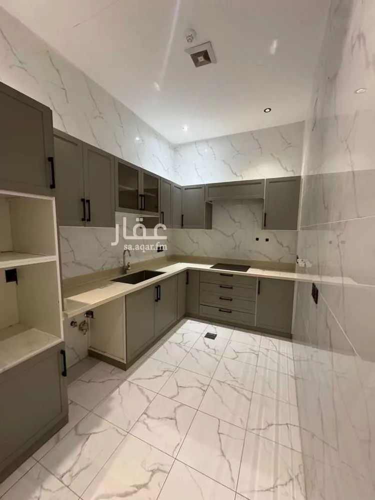 عمارة للإيجار في شارع ربيعة بن السكن, حي الكوثر, مدينة الخبر, المنطقة الشرقية 1 صورة