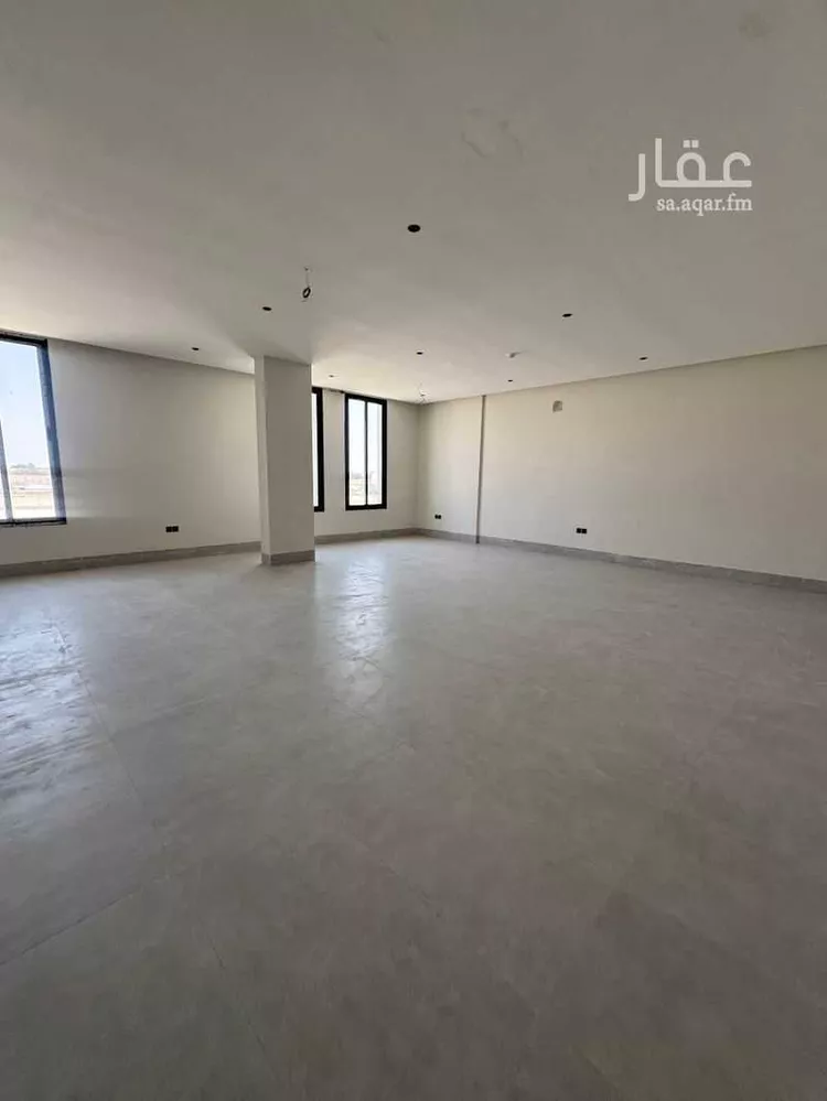 Commercial Office for Rent in Al Khobar Al Amwaj صورة 2
