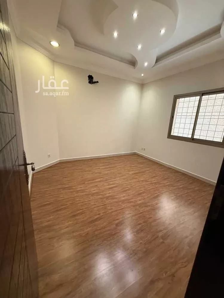 عمارة للإيجار في شارع دبسان, حي هجر, مدينة الدمام, المنطقة الشرقية
