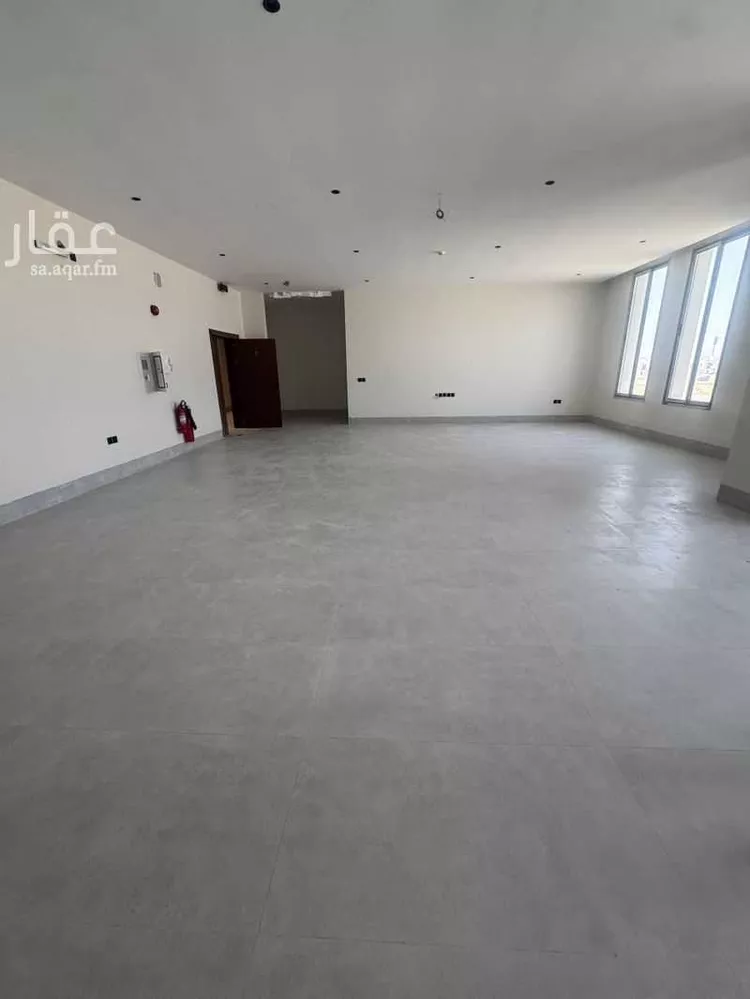 Commercial Office for Rent in Al Khobar Al Amwaj صورة 5