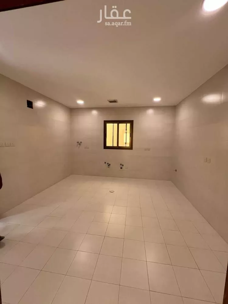 فيلا للبيع في شارع الحرملية, حي الصواري, مدينة الخبر, المنطقة الشرقية صورة 5