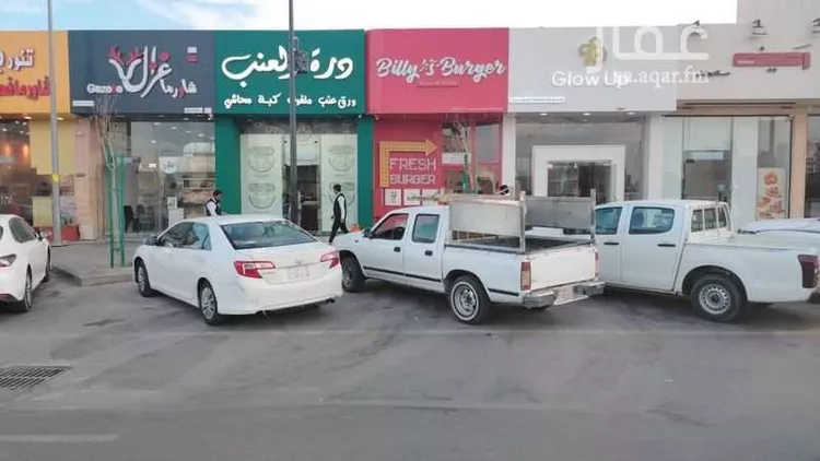 محل للإيجار في شارع طريق عثمان بن عفان, حي النهضة, مدينة بريدة, منطقة القصيم صورة 2