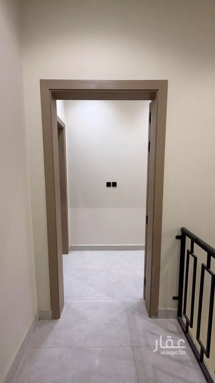 فيلا للبيع في شارع إبراهيم بن حسين, حي الرمال, مدينة الرياض, منطقة الرياض صورة 2