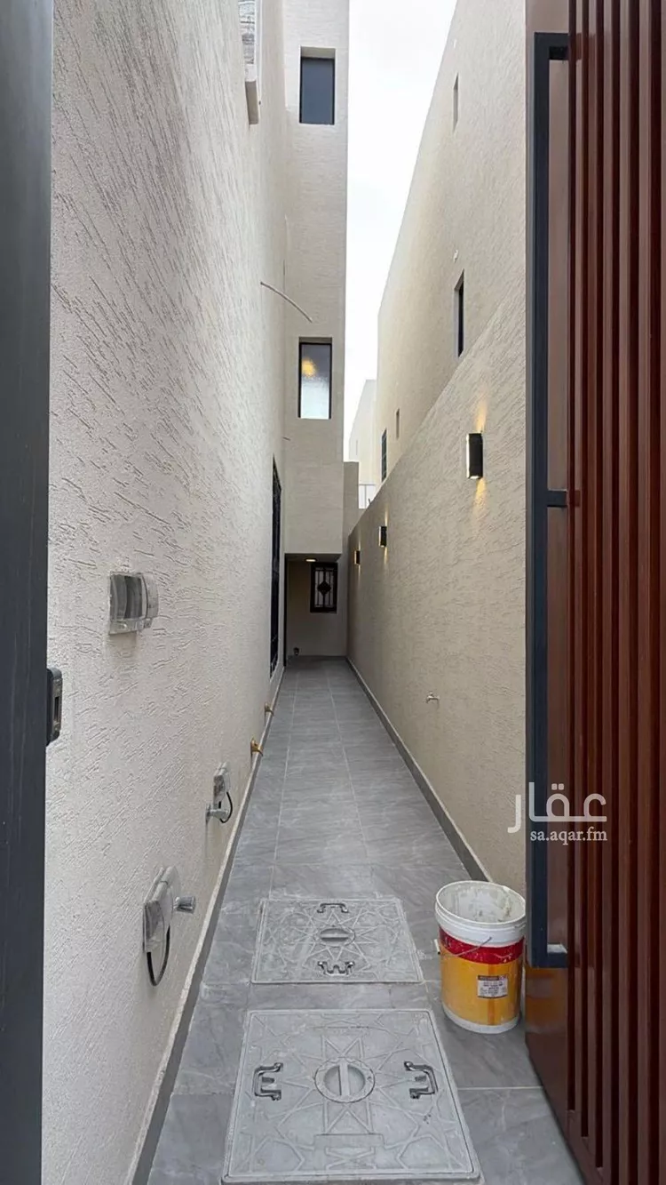 فيلا للبيع في شارع مافيه اسم , حي الرمال, مدينة الرياض, منطقة الرياض