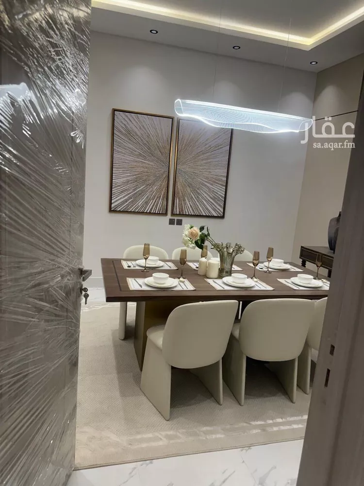دور للبيع في شارع حسن مشاط, حي عكاظ, مدينة الرياض, منطقة الرياض 14