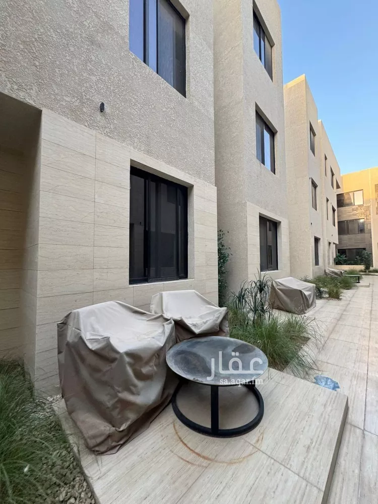 شقة للبيع في شارع الحارث بن سليل, حي العارض, مدينة الرياض, منطقة الرياض صورة 2