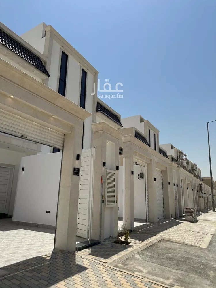 دور للبيع في شارع حسن مشاط, حي عكاظ, مدينة الرياض, منطقة الرياض