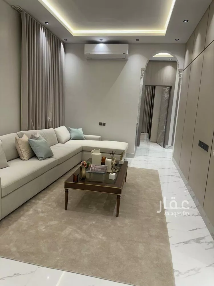 دور للبيع في شارع حسن مشاط, حي عكاظ, مدينة الرياض, منطقة الرياض 12