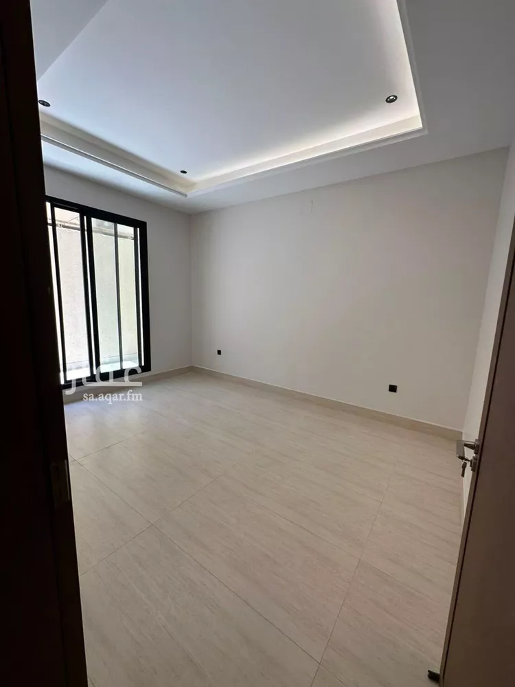 Floor for Sale in Riyadh Shubra صورة 3