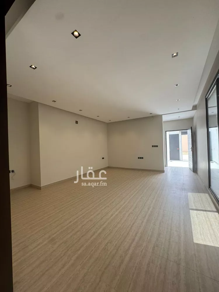 Floor for Sale in Riyadh Al Arid صورة 5