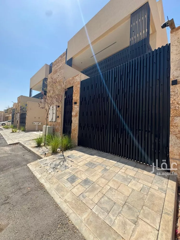 Floor for Sale in Riyadh Al Qirawan