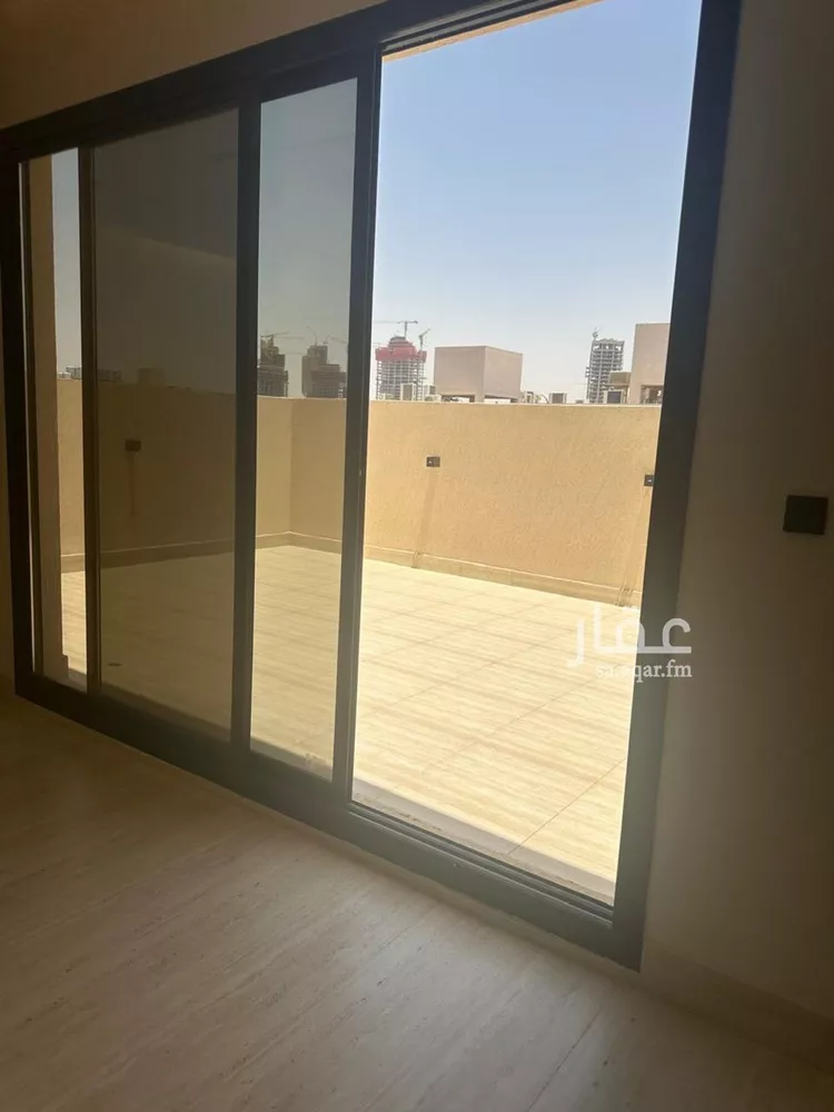 دور للبيع في شارع علي السنجاري, حي القيروان, مدينة الرياض, منطقة الرياض صورة 3