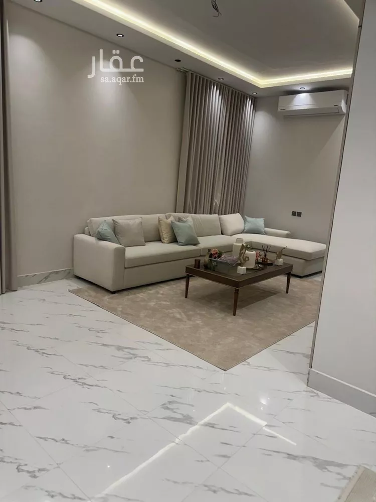 دور للبيع في شارع حسن مشاط, حي عكاظ, مدينة الرياض, منطقة الرياض صورة 3