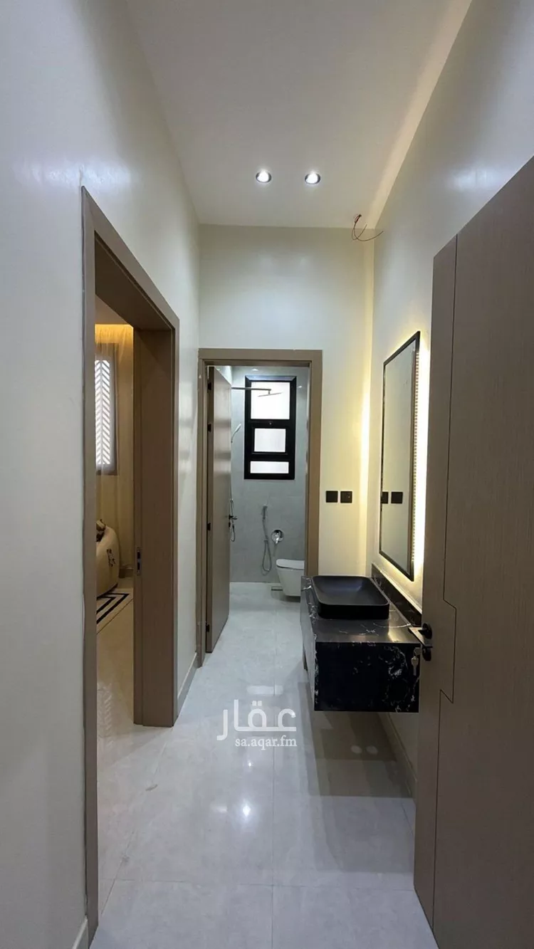 فيلا للبيع في شارع إبراهيم بن حسين, حي الرمال, مدينة الرياض, منطقة الرياض صورة 3