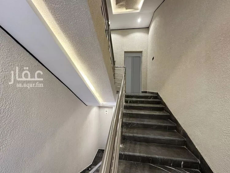Floor for Sale in Riyadh Tuwaiq صورة 4
