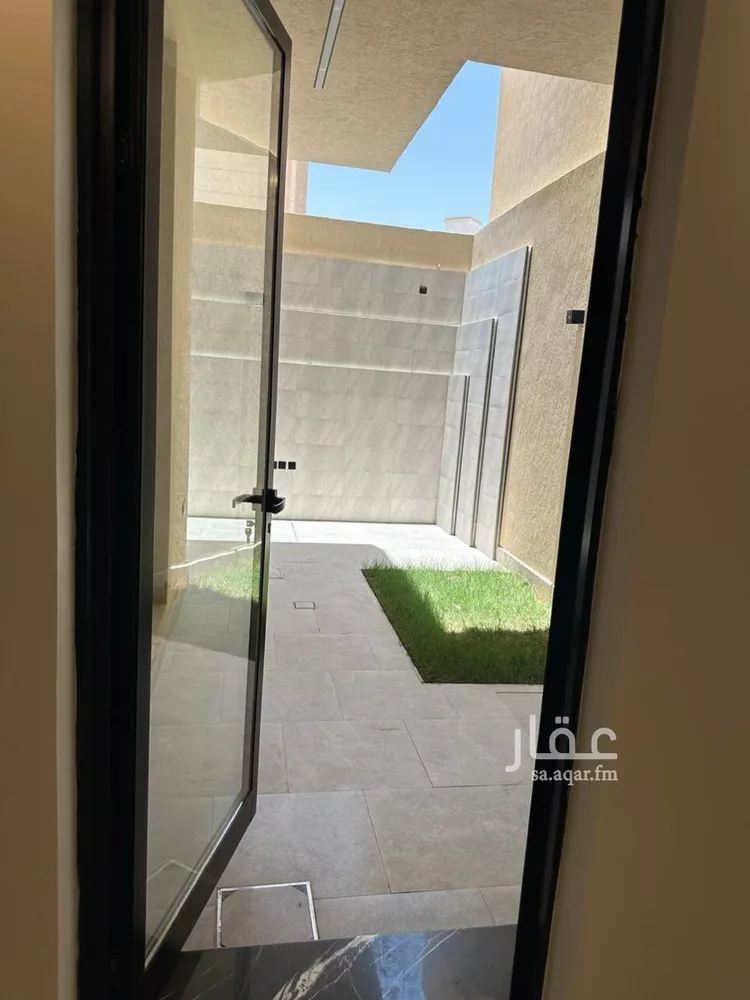 فيلا للبيع في شارع علي السنجاري, حي القيروان, مدينة الرياض, منطقة الرياض 28