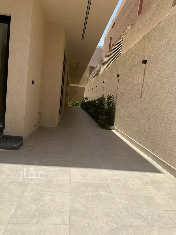 دور للبيع في شارع علي السنجاري, حي القيروان, مدينة الرياض, منطقة الرياض 6